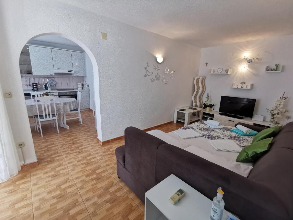 Turina Apartments Makarska Exteriör bild