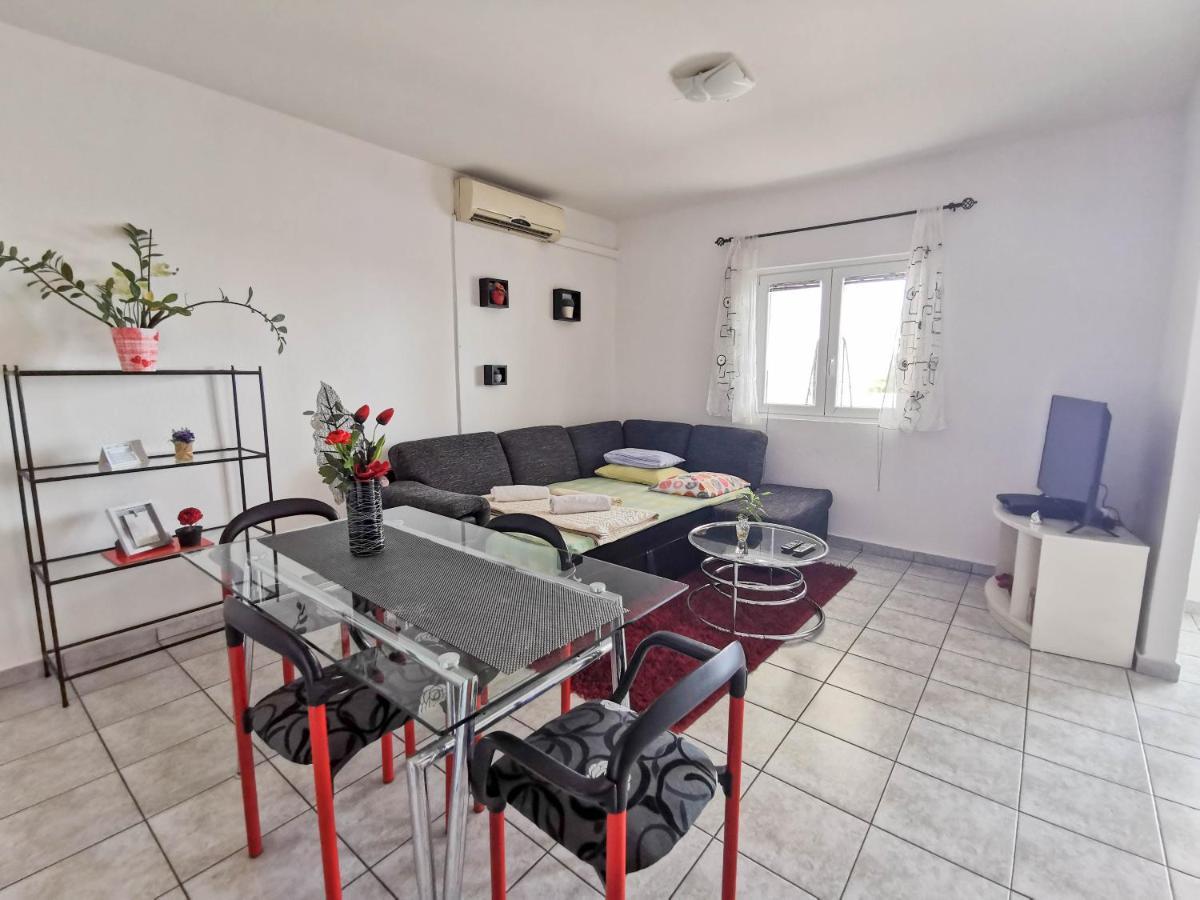 Turina Apartments Makarska Exteriör bild